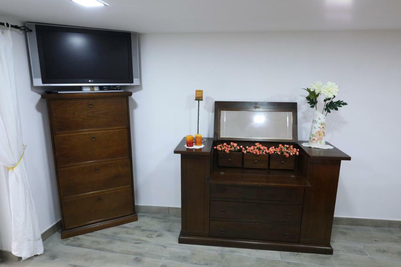 O' Vascio 25 Villa เนเปิลส์ ภายนอก รูปภาพ